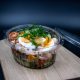 Salat med reker, egg & mangosalsa